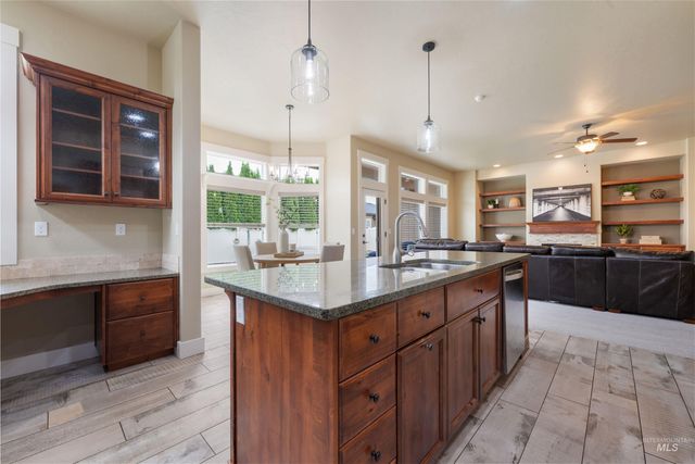 13571 Signorello St, Caldwell, ID 83607