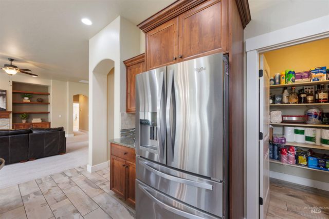 13571 Signorello St, Caldwell, ID 83607