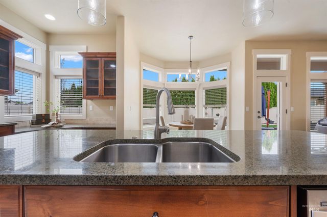 13571 Signorello St, Caldwell, ID 83607