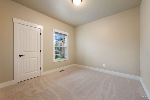 13571 Signorello St, Caldwell, ID 83607