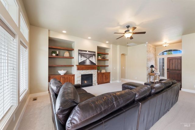 13571 Signorello St, Caldwell, ID 83607