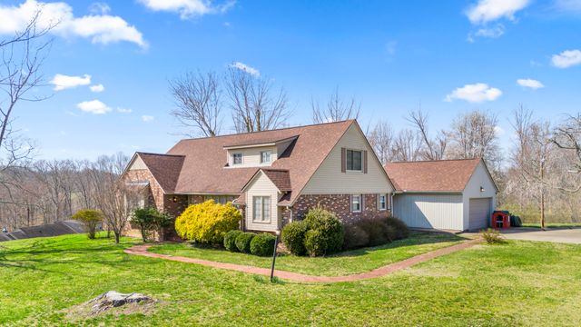 29 Quails Run Lane, West Liberty, KY 41472