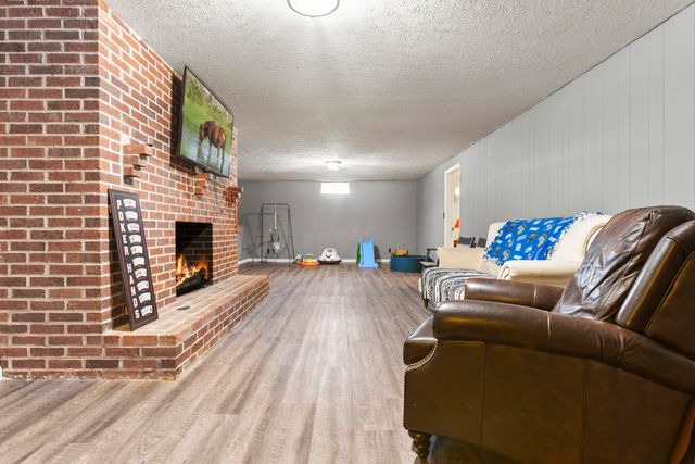 29 Quails Run Lane, West Liberty, KY 41472