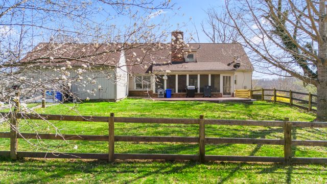 29 Quails Run Lane, West Liberty, KY 41472