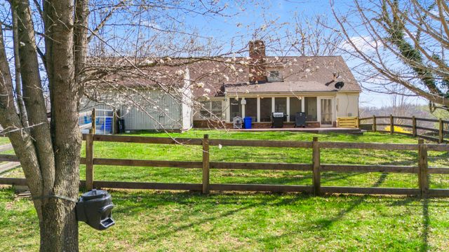 29 Quails Run Lane, West Liberty, KY 41472