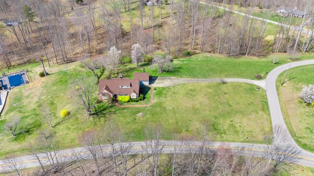 29 Quails Run Lane, West Liberty, KY 41472