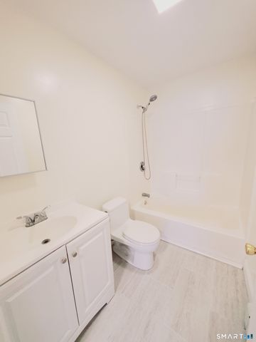 575 Burnsford Avenue, Bridgeport, CT 06606