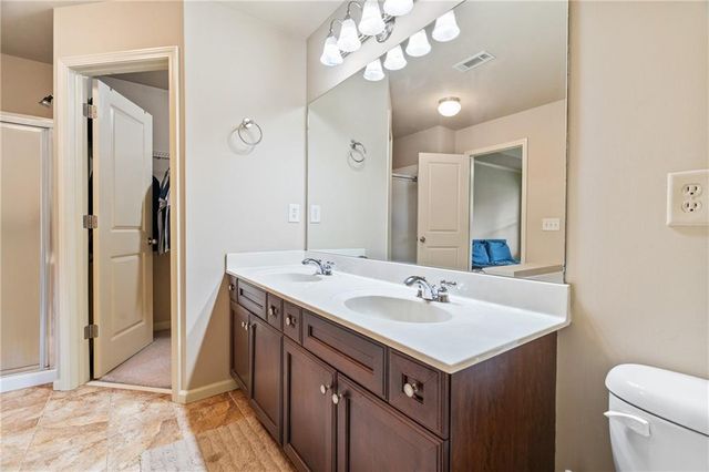 1100 N Village Drive, Decatur, GA 30032
