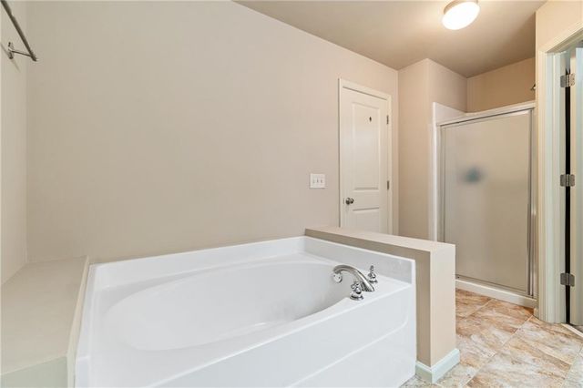 1100 N Village Drive, Decatur, GA 30032