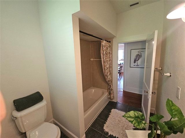 1000 ELMWOOD STREET, Orlando, FL 32801