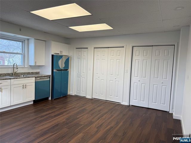 27 Lincoln Place 2, East Rutherford, NJ 07073