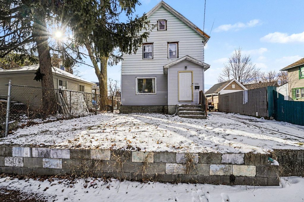 120 Highway Street, Battle Creek, MI 49014