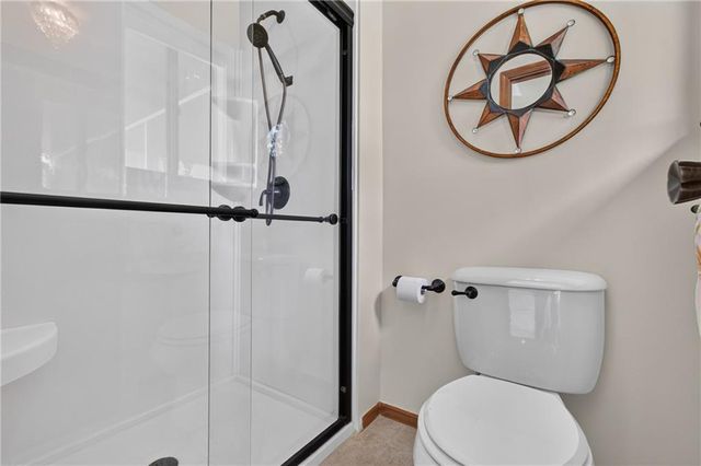 21801 S Martha Road, Peculiar, MO 64078