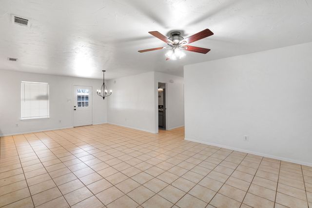 755 Hubbard Lane, Lipan, TX 76462