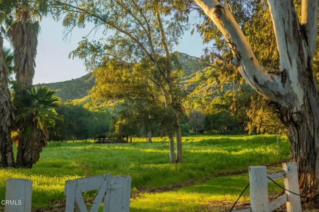 1519 Ayers Avenue, Ojai, CA 93023