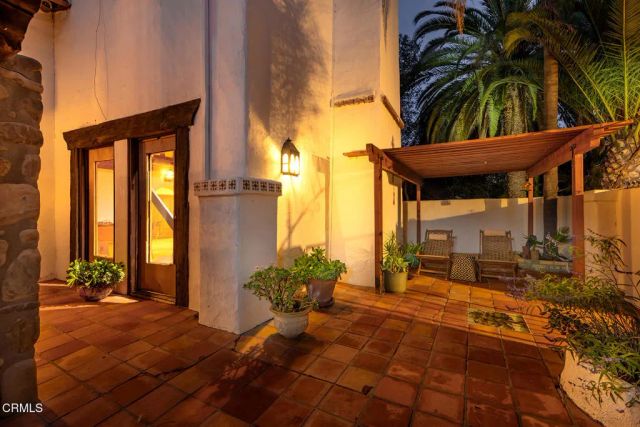 1519 Ayers Avenue, Ojai, CA 93023