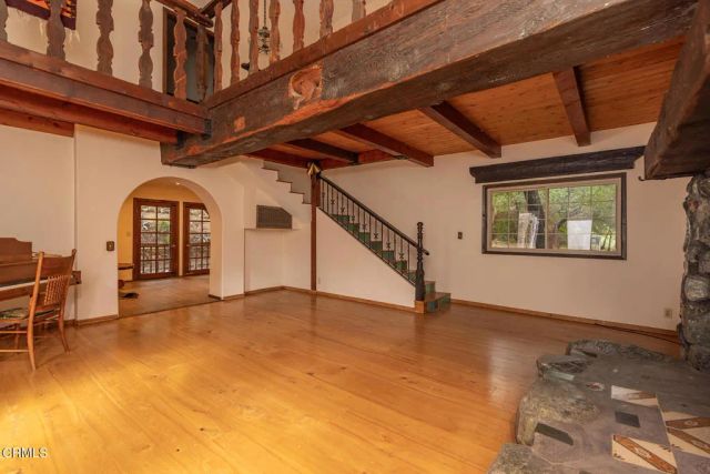 1519 Ayers Avenue, Ojai, CA 93023