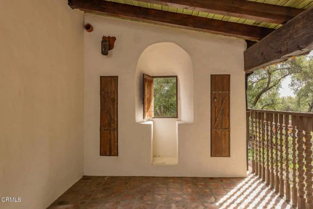 1519 Ayers Avenue, Ojai, CA 93023