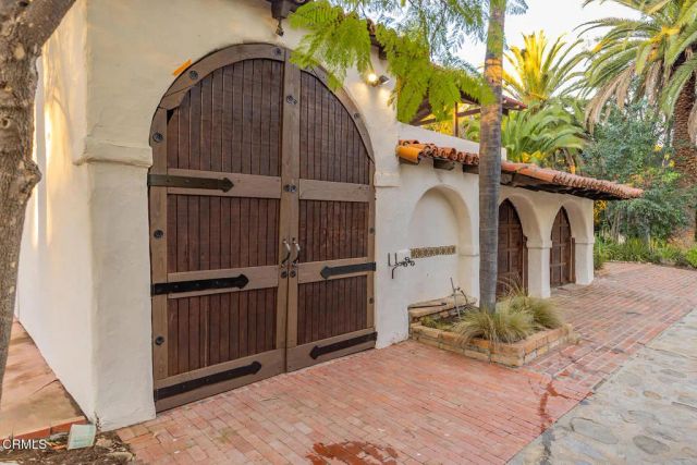 1519 Ayers Avenue, Ojai, CA 93023