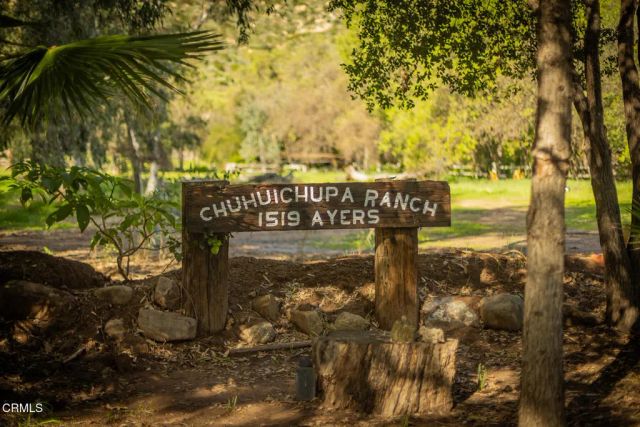 1519 Ayers Avenue, Ojai, CA 93023