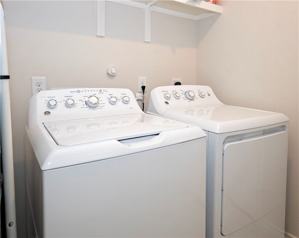 7722 Lariat Toss Dr, Corpus Christi, TX 78414