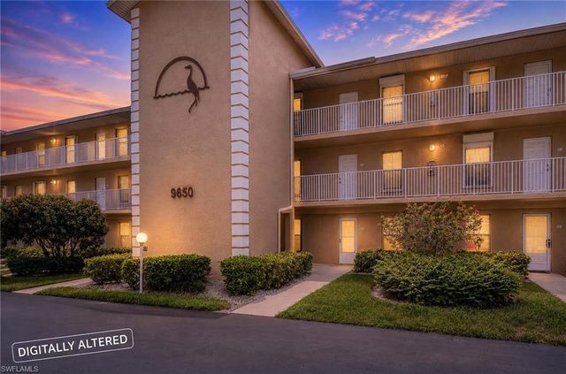 9650 Victoria LN 104, Naples, FL 34109
