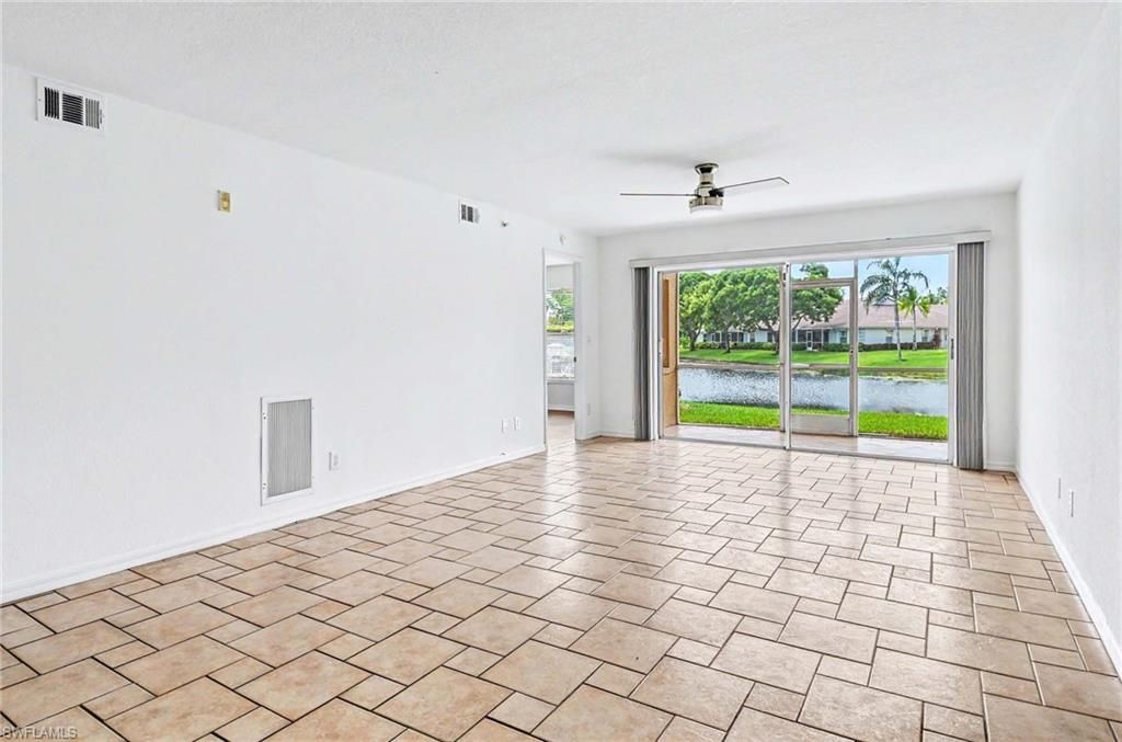 9650 Victoria LN 104, NAPLES, FL 34109 — photo 2
