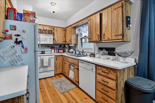 5218 Shorecrest Drive, Middleton, WI 53562