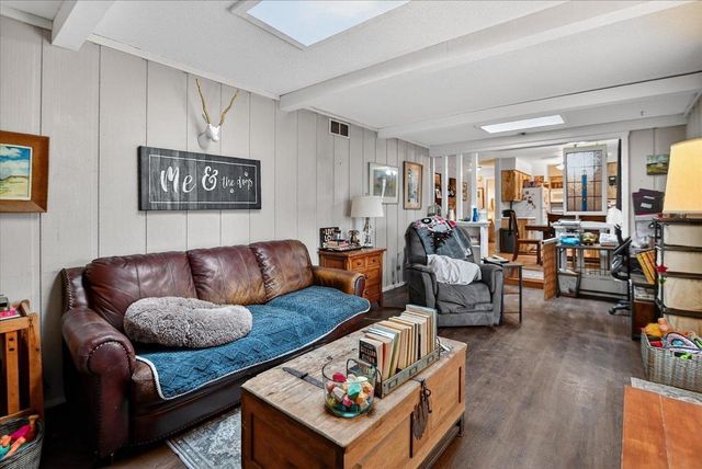 5218 Shorecrest Drive, Middleton, WI 53562