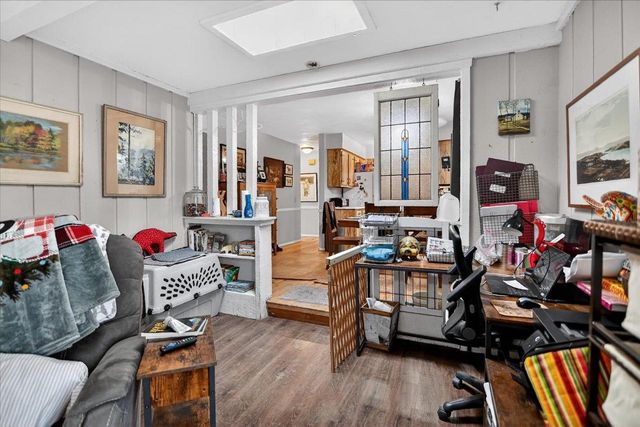 5218 Shorecrest Drive, Middleton, WI 53562