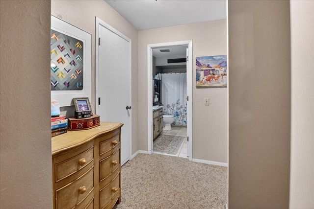 5218 Shorecrest Drive, Middleton, WI 53562