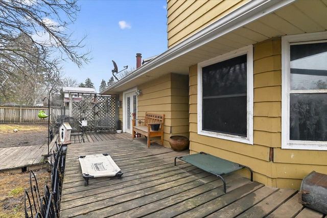 5218 Shorecrest Drive, Middleton, WI 53562