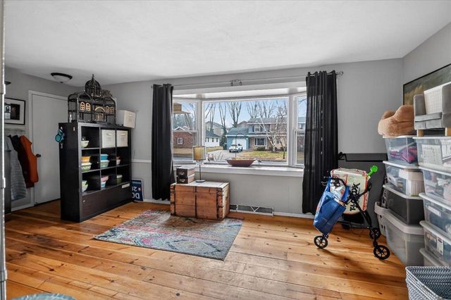 5218 Shorecrest Drive, Middleton, WI 53562