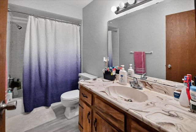 5218 Shorecrest Drive, Middleton, WI 53562