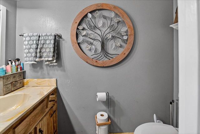 5218 Shorecrest Drive, Middleton, WI 53562