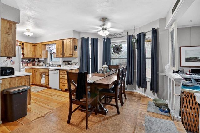 5218 Shorecrest Drive, Middleton, WI 53562