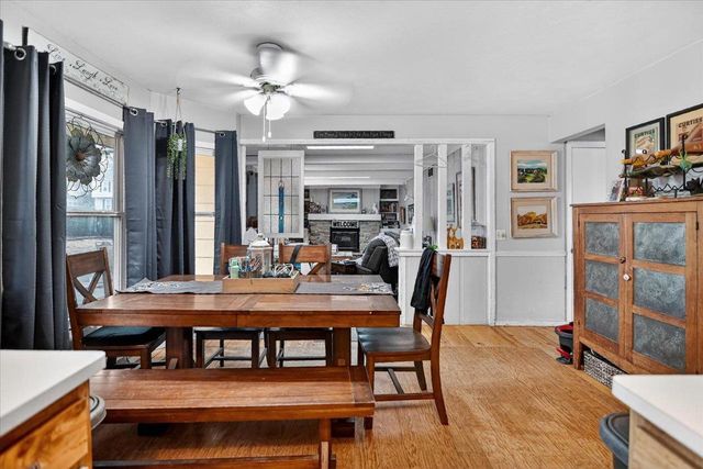 5218 Shorecrest Drive, Middleton, WI 53562