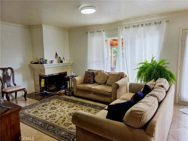 2129 N Poplar, Santa Ana, CA 92706