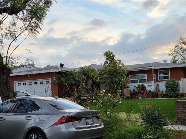 2129 N Poplar, Santa Ana, CA 92706