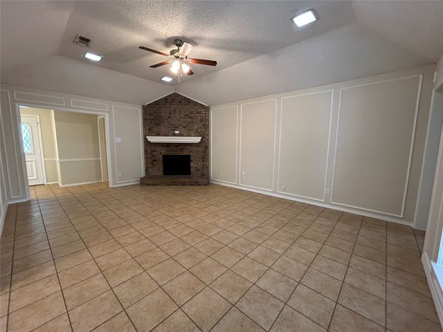 7516 Woodhaven Drive, North Richland Hills, TX 76182