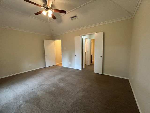 7516 Woodhaven Drive, North Richland Hills, TX 76182