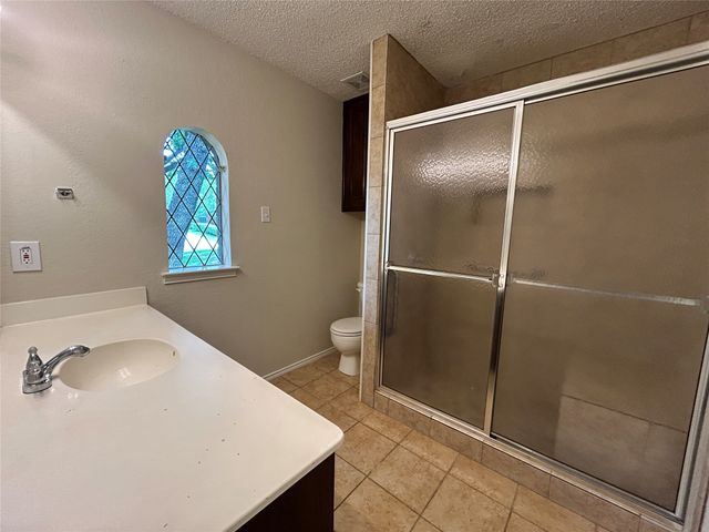 7516 Woodhaven Drive, North Richland Hills, TX 76182