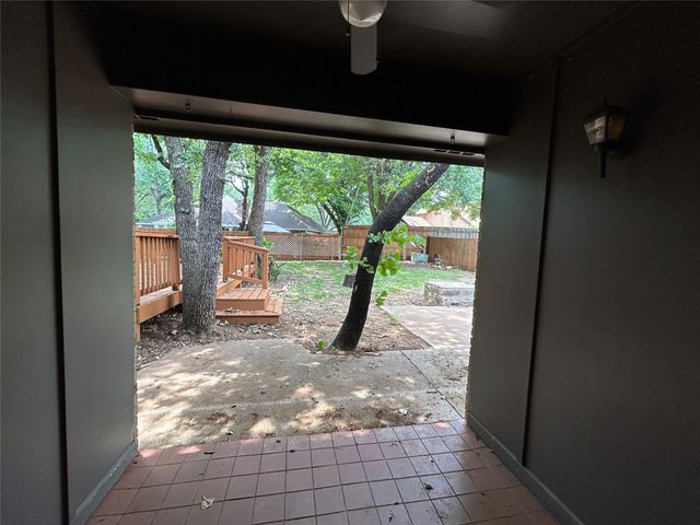 7516 Woodhaven Drive, North Richland Hills, TX 76182