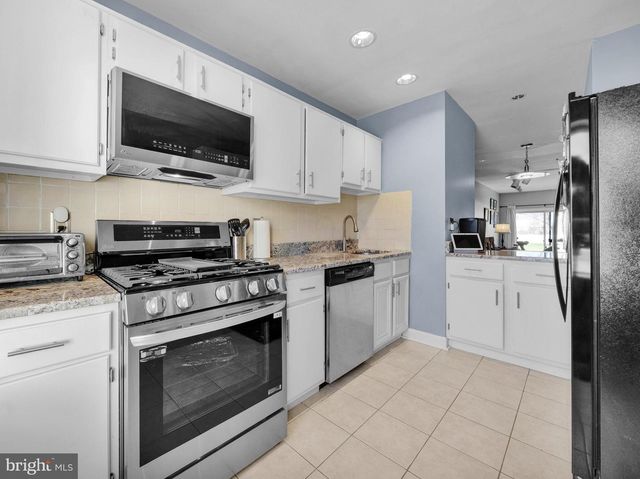 57 TEAL CT, Hightstown, NJ 08520