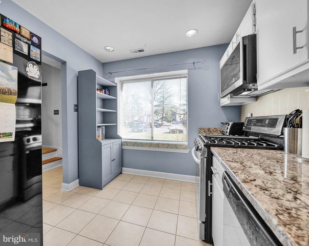 57 TEAL CT, Hightstown, NJ 08520