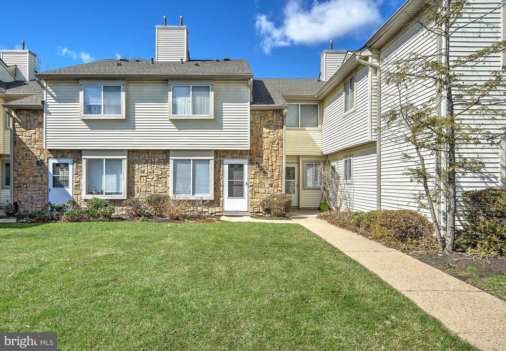 57 TEAL CT, Hightstown, NJ 08520