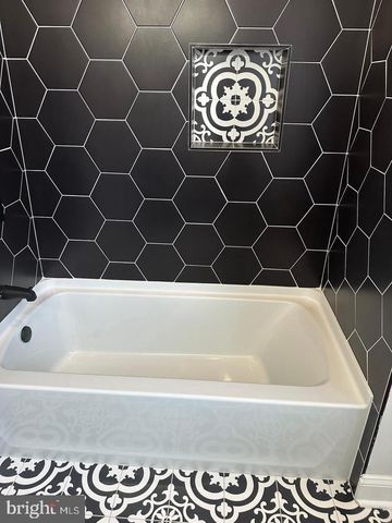 3800 N 18TH ST, Philadelphia, PA 19140