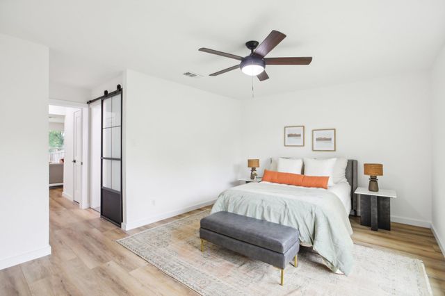 2104 Malvern Hill DR, Austin, TX 78745