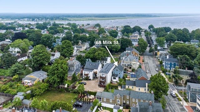 68 Milk St, Newburyport, MA 01950