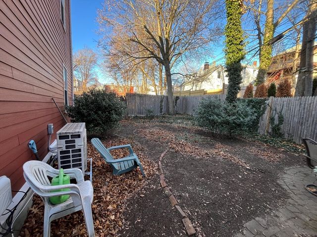 28 Goldsmith Road 02, Boston, MA 02130